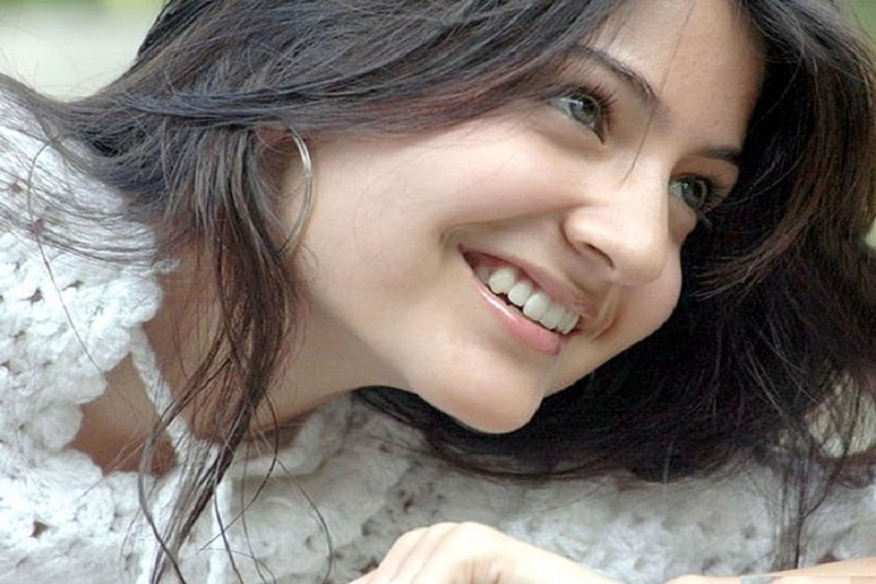 Relakan Wajah Cantiknya Tak Terlihat di Layar, Anushka Sharma Sukses Bermain di Film Horror ini