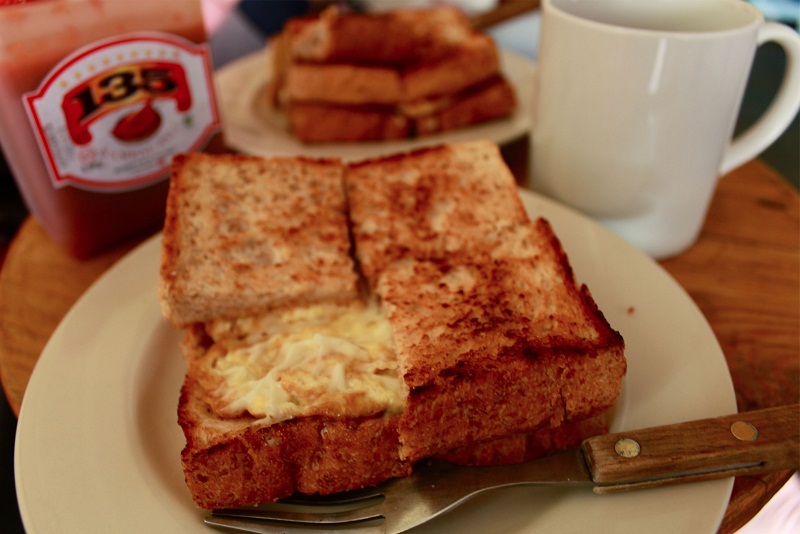 Roti Gempol, Roti Enak Khas Bandung