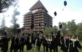 Fitur Interaktif Tryout Online Ujian Mandiri PTN 2025 yang Wajib Dicoba