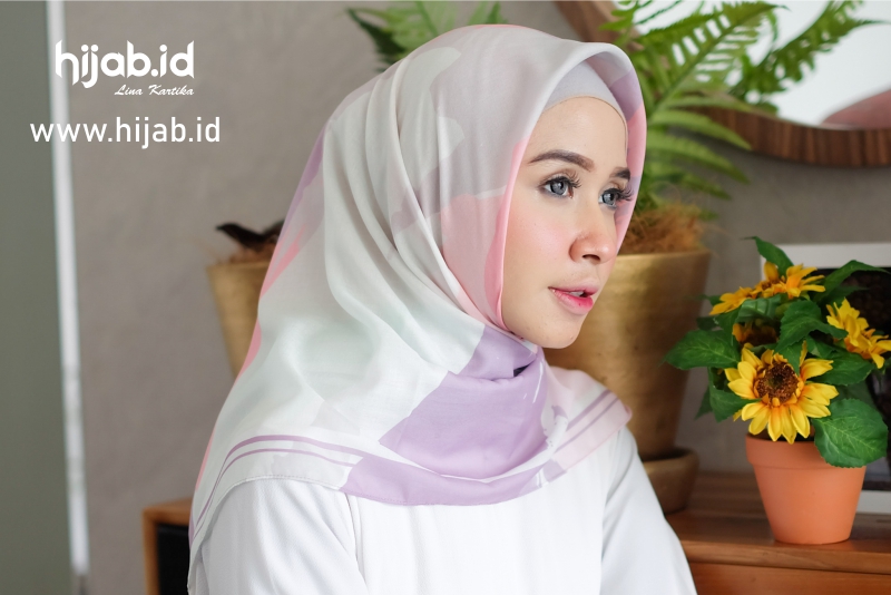 hijab lina kartika