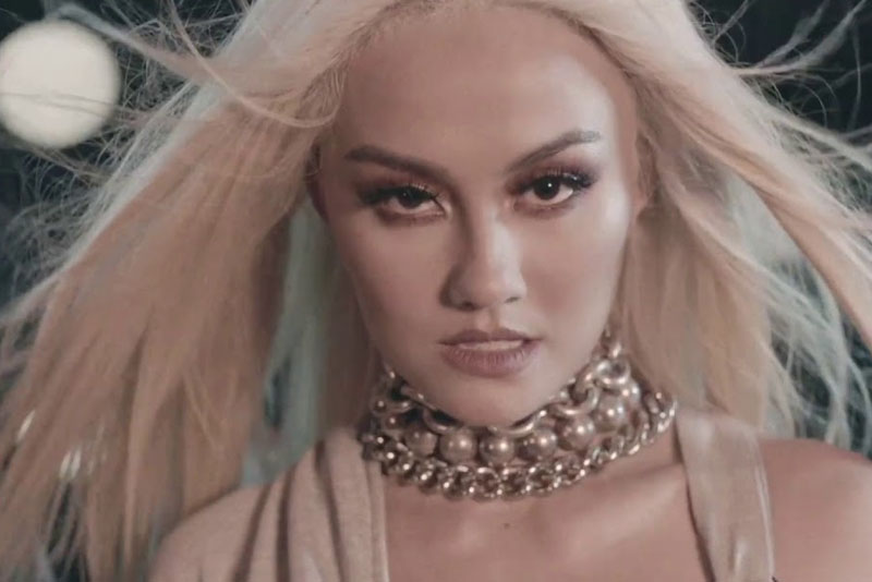 agnes monica