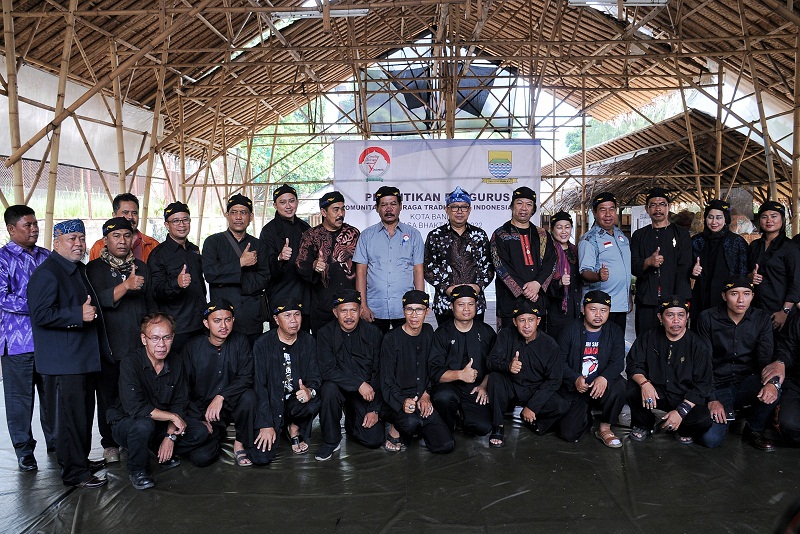 Kota Bandung Lestarikan Olah Raga Tradisional dengan Resmikan KOTI
