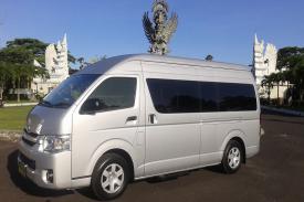 Keliling Bali Tanpa Ribet? Sewa Hiace Aja!