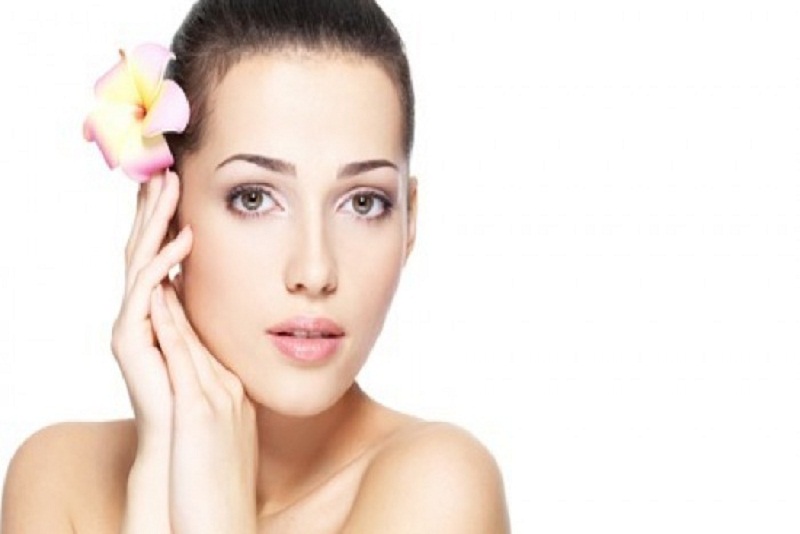 4 Makanan yang Bikin Wajah Tampak Lebih Cerah Berkilau