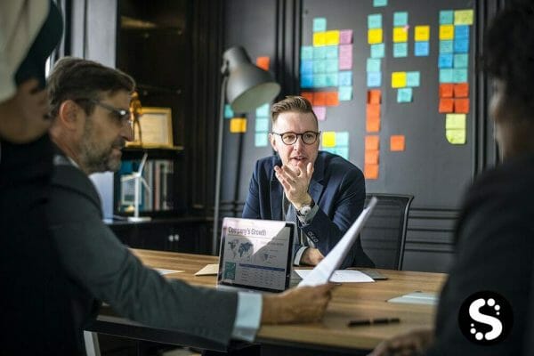 Keunggulan Menggunakan Social Media Marketing Bagi Bisnis