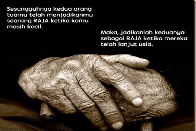 Merawat dan Memuliakan Orang Tua dalam Pandangan Islam