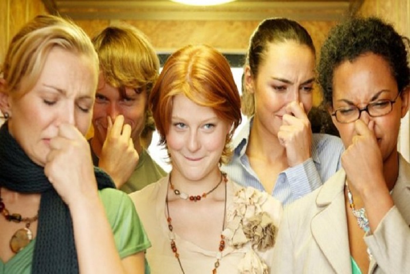 Tips, Menghindari Bau Badan Saat Panas