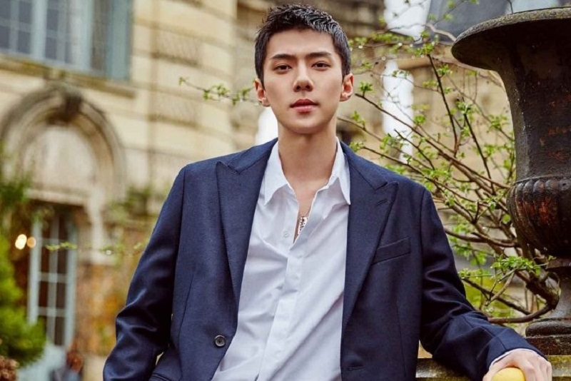 Wow,,,Sehun Diundang Lagi ke Paris Fashion Week