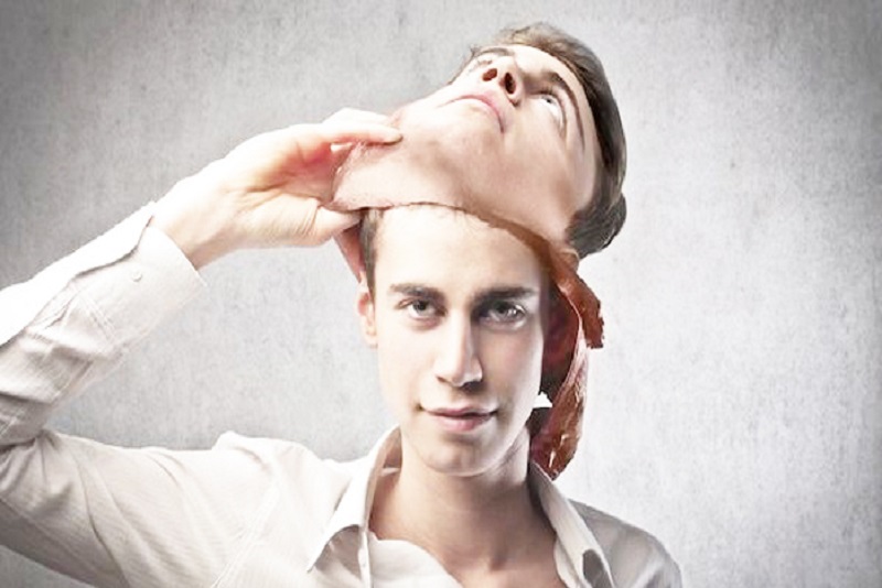 Tanda Orang yang Hanya Pura-Pura Baik Padamu