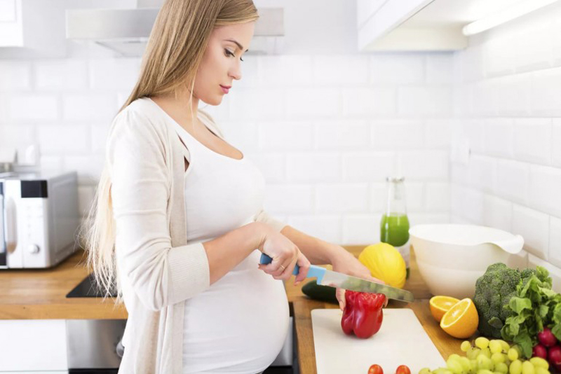 Kebutuhan Gizi Ibu Hamil, Papa Mama Muda Harus Tahu Lho