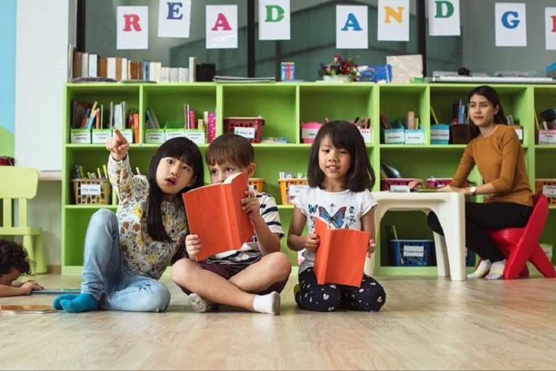 8 Cara Cermat Memilih TK Terbaik untuk Buah Hati