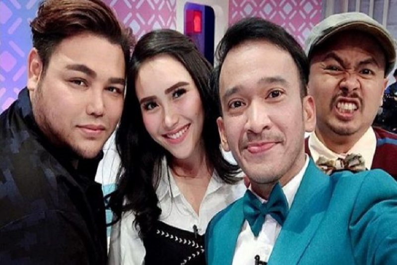 Persahabatan Para Artis ini Buat Semua Seleb dan Netter Lain Iri