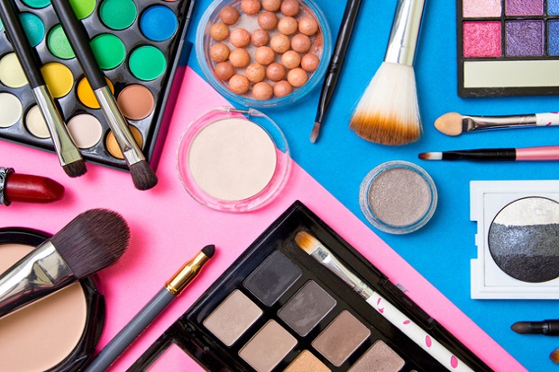 Tips Membuat Logo yang Kuat untuk Branding Produk Kosmetik