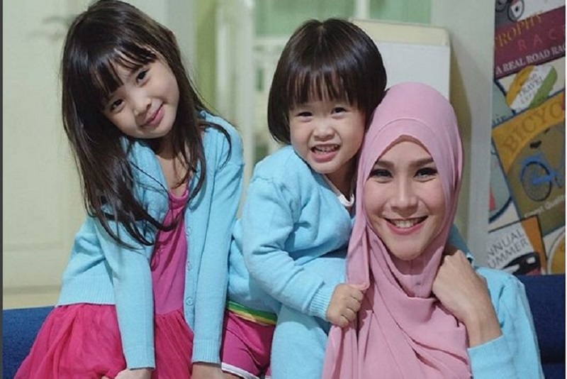 Bikin Ketawa, Permintaan Kedua Anak Zaskia Adya Mecca untuk Dibangunkan Sahur, Sampai Minta Diseret Segala.