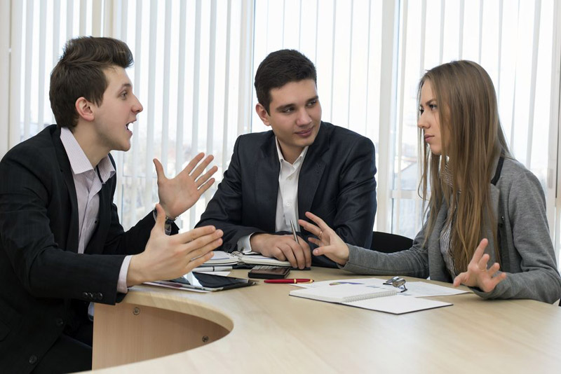 Tips Mengembangkan Keterampilan Percakapan agar Supel