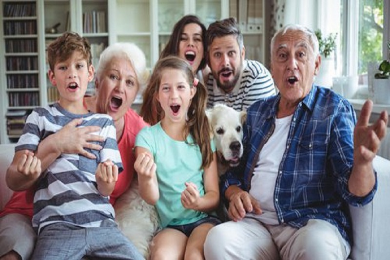 Cara Terbaik Tinggal Bersama Mertua tapi Rumah Tangga Tetap Harmonis