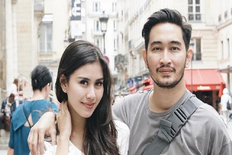 Syahnaz Sadiqah Ajak Mama Amy Ikut Pergi Berbulan Madu